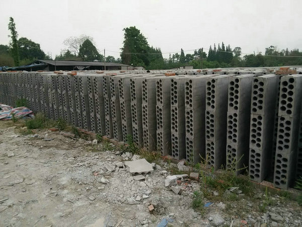 石膏砌塊廠家生產(chǎn)成品